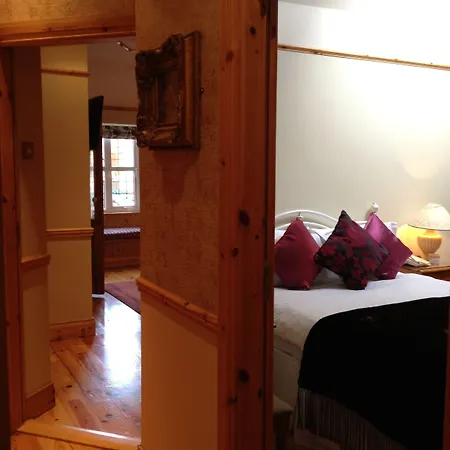 فندق مبيت وإفطار Copper Kettle كيلارني