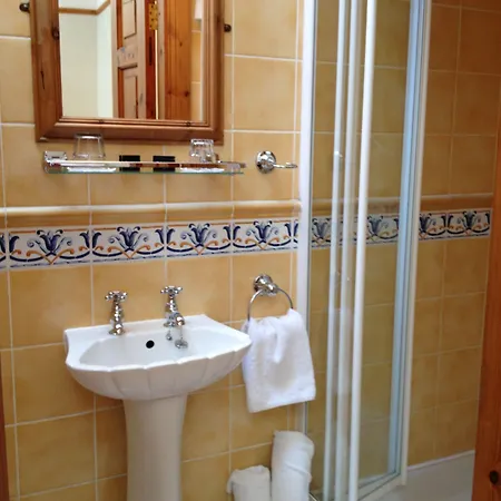 فندق مبيت وإفطار Copper Kettle