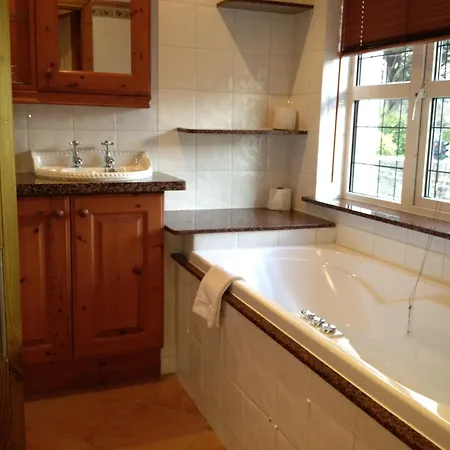 فندق مبيت وإفطار Copper Kettle