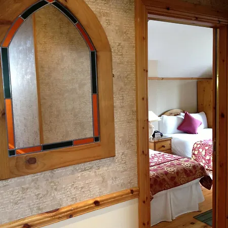 Copper Kettle كيلارني